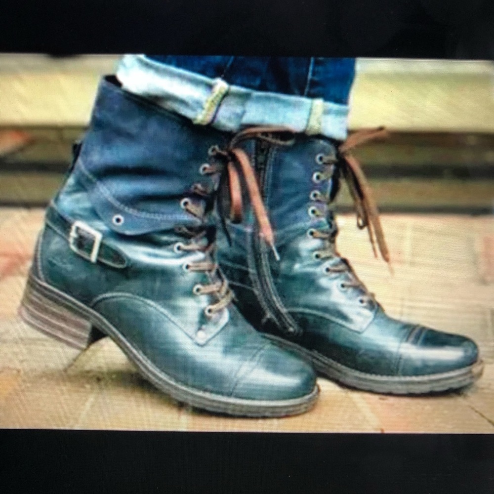 Taos crave blue ink leather suede boots